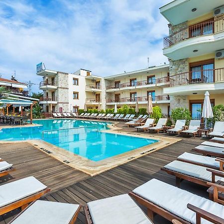 Nereides Hotel ハニオティス エクステリア 写真