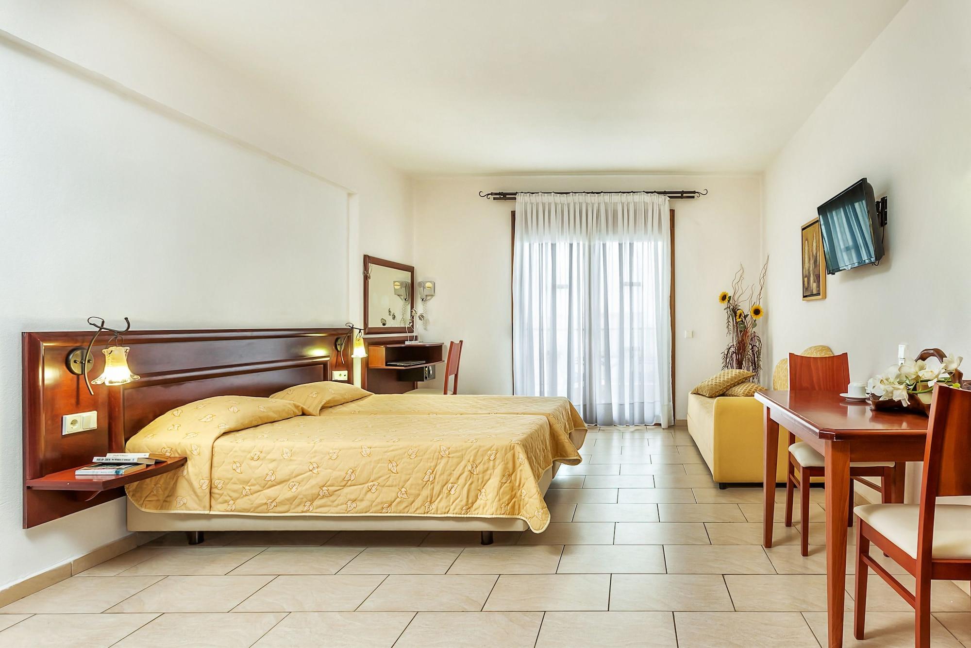 Nereides Hotel ハニオティス エクステリア 写真