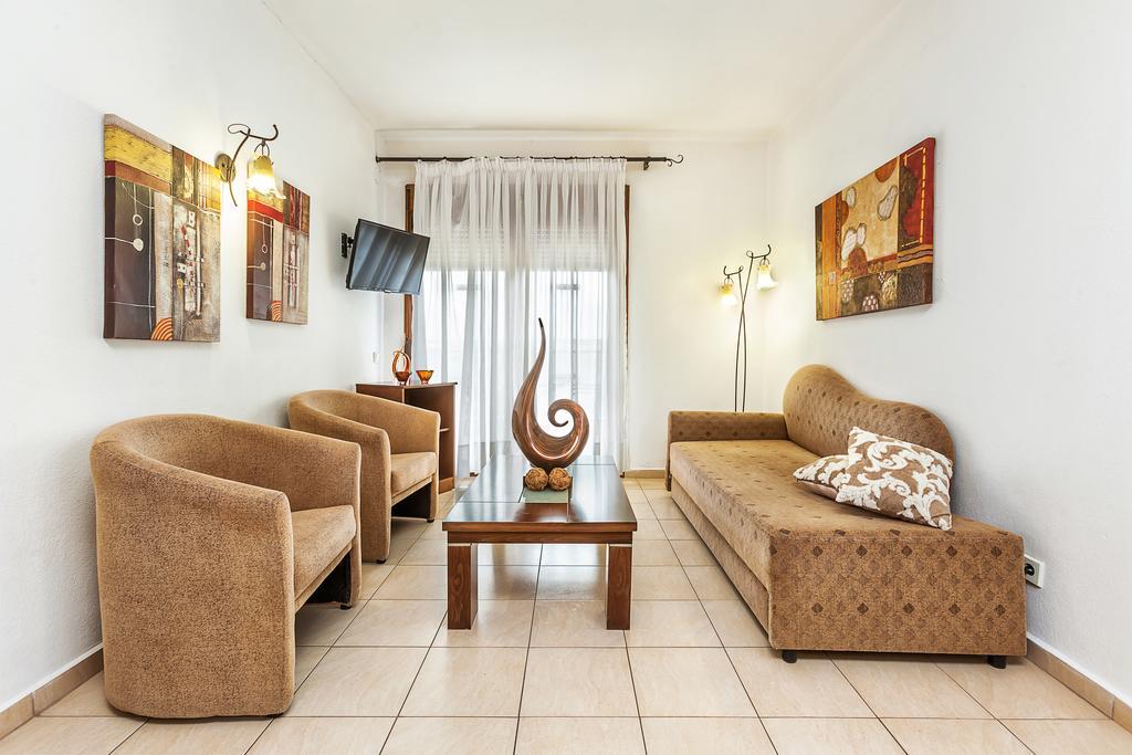 Nereides Hotel ハニオティス 部屋 写真