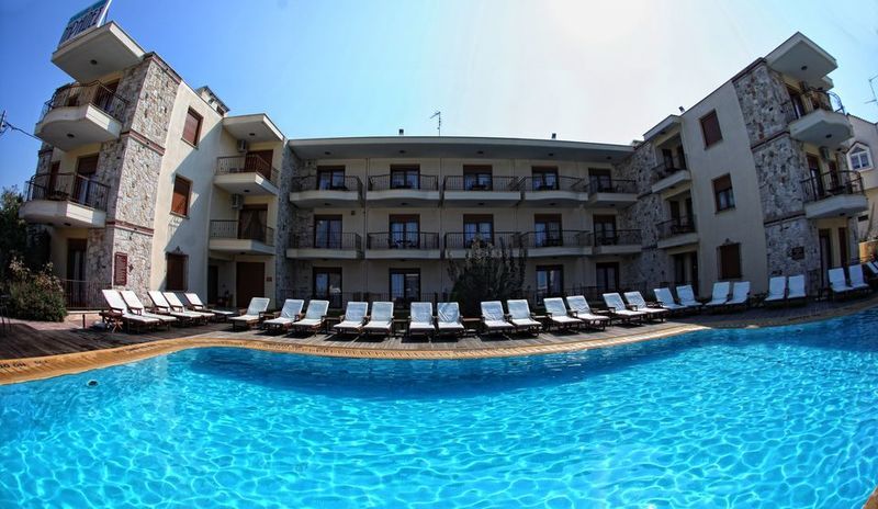 Nereides Hotel ハニオティス エクステリア 写真