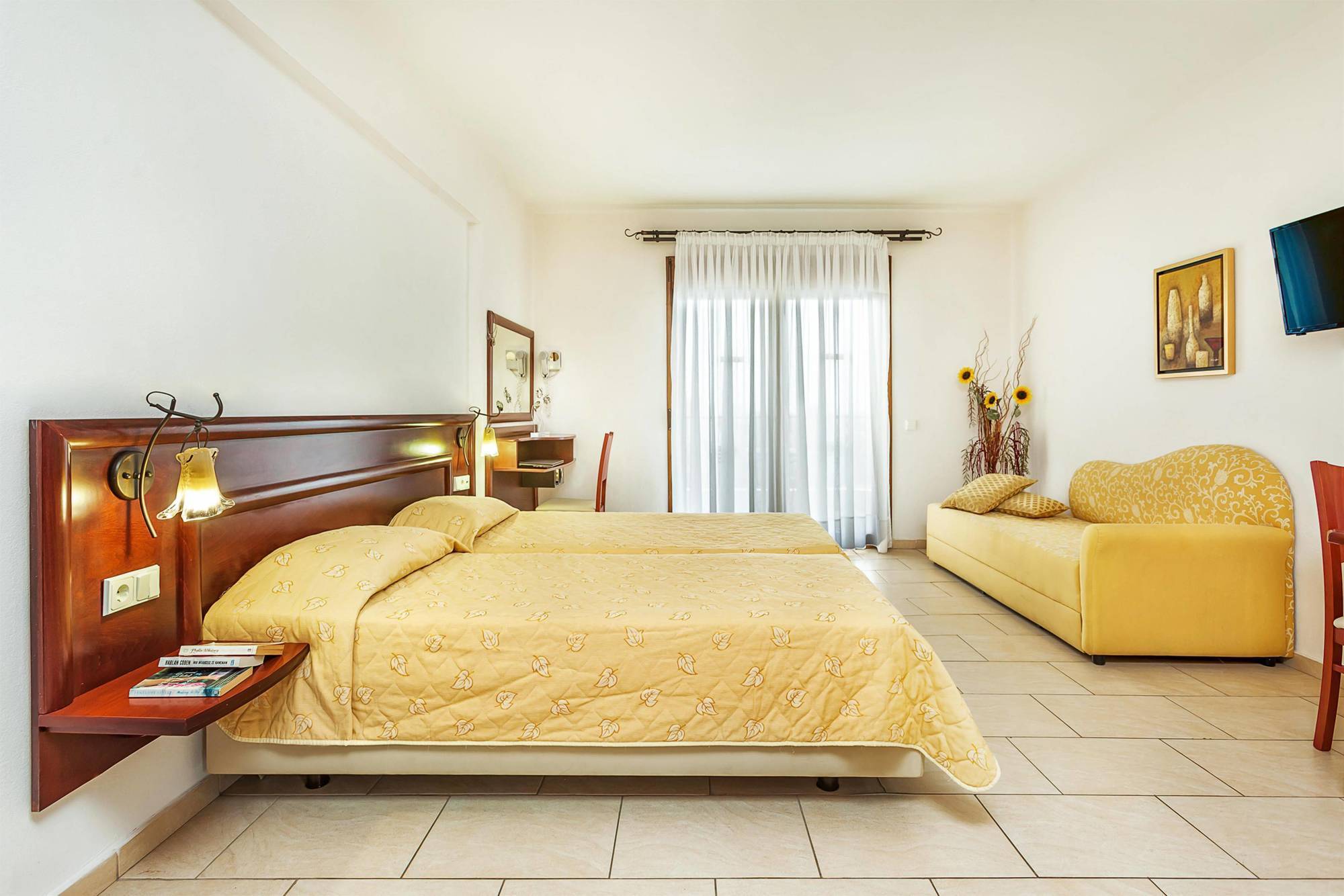 Nereides Hotel ハニオティス エクステリア 写真
